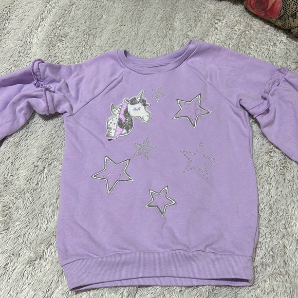 365 kid 6 lavander purple ruffled unicorn sweatshirt euc - Picture 1 of 4